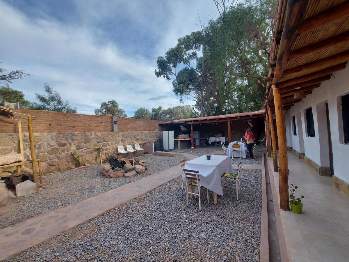 Arbol Tilcara Hostel Exterior photo